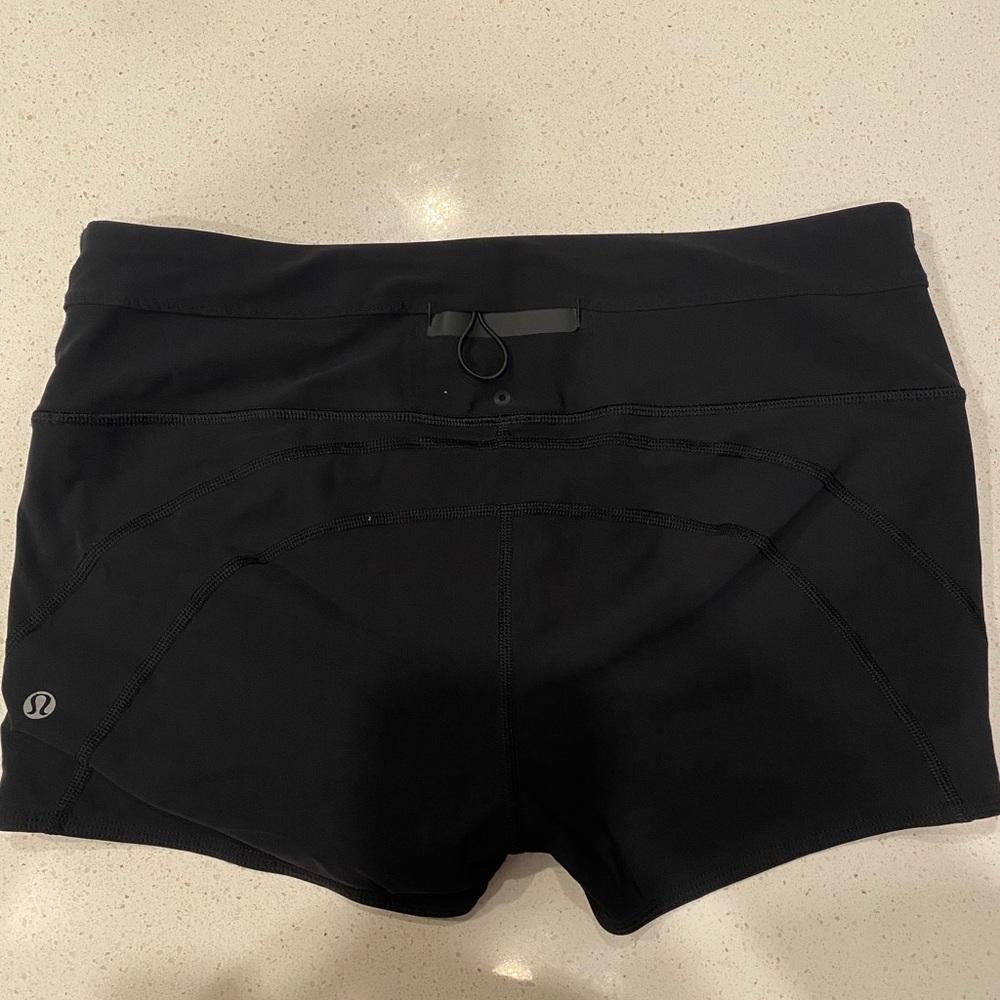 Lululemon reversible shorts